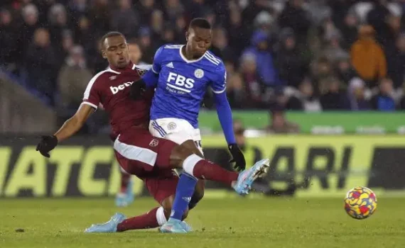 Issa Diop v Leicester City